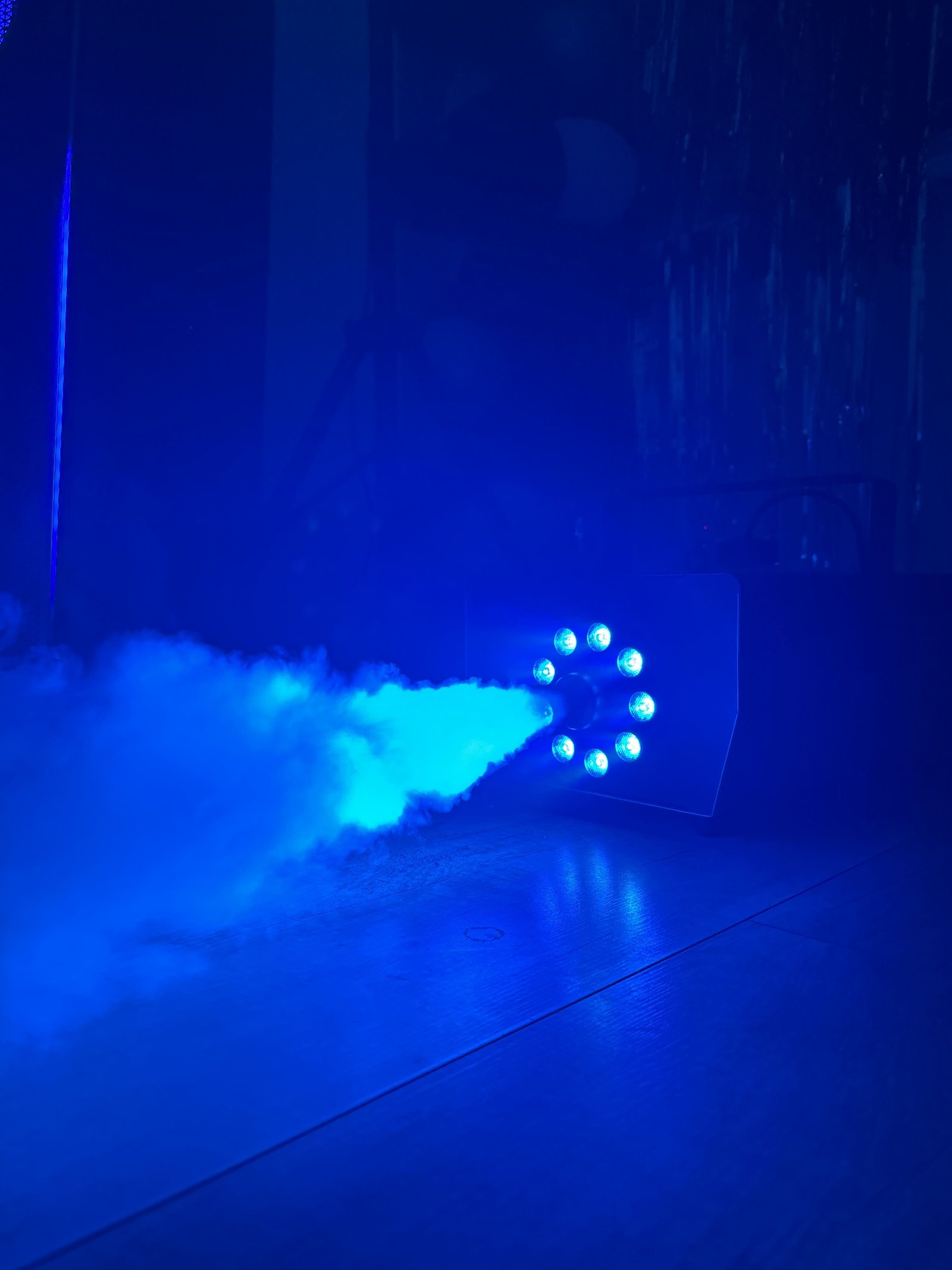 Wytwornica dymu LED - wypożyczalnia Trójmiasto