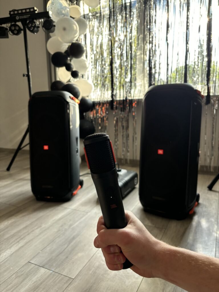 JBL PartyBox 710 z mikrofonem bezprzewodowym