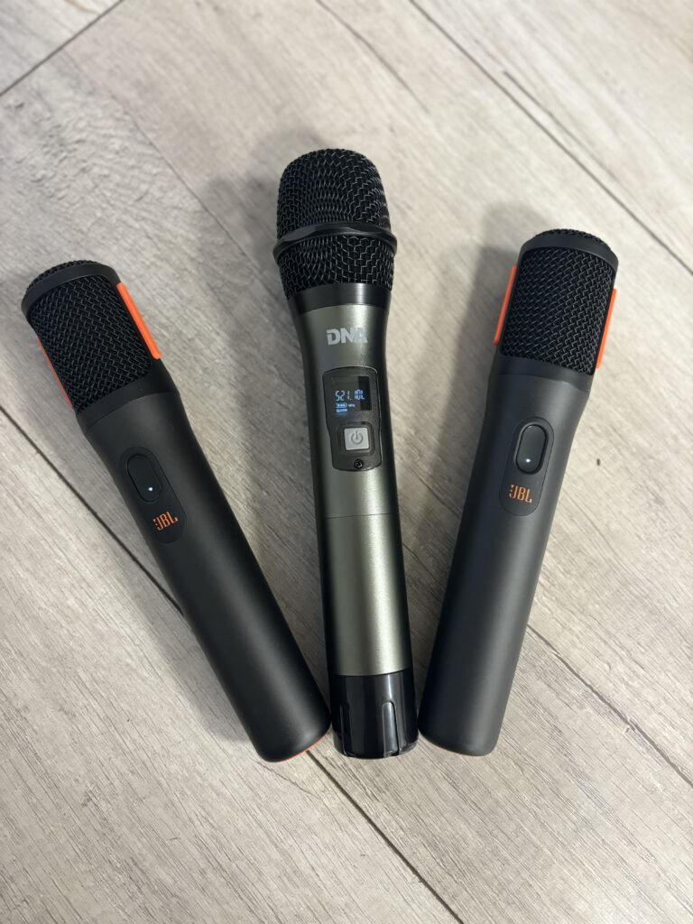 Mikrofony bezprzewodowe JBL i DNA